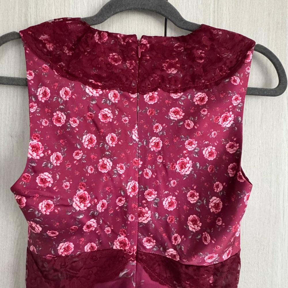 Avec Les Filles Burgundy Floral Maxi Dress Sz 2 like new - Picture 8 of 9